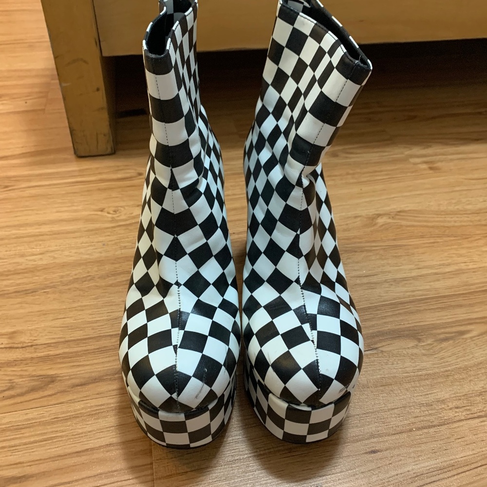 Black and white checker heeled boots